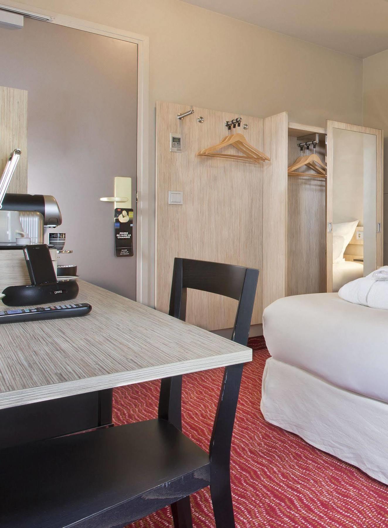 Libertel Gare Du Nord Suede Hotel Paris Exterior foto
